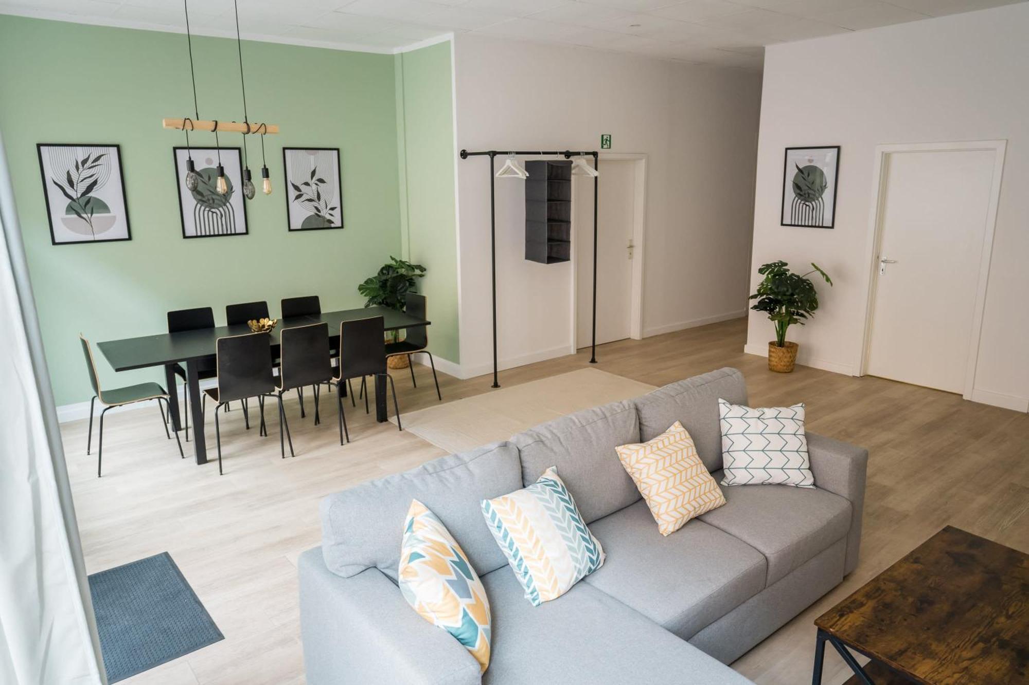 Spacious Family Apartment With 2 Bedrooms Берлин Екстериор снимка